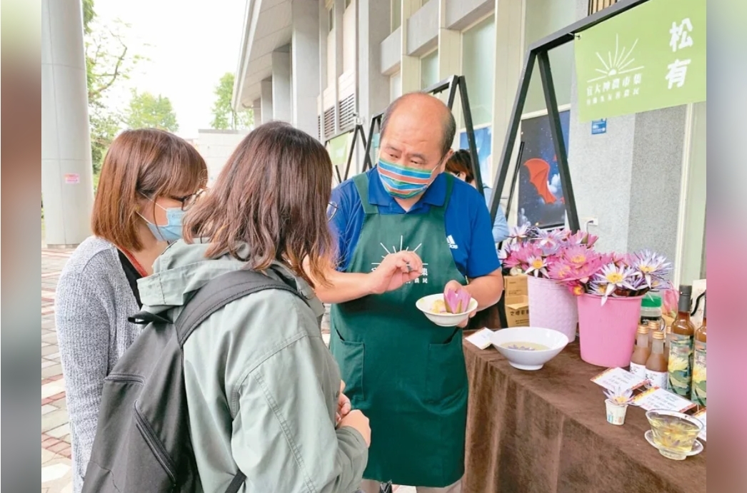 宜大神農市集讓民眾購買新鮮當令蔬果之外