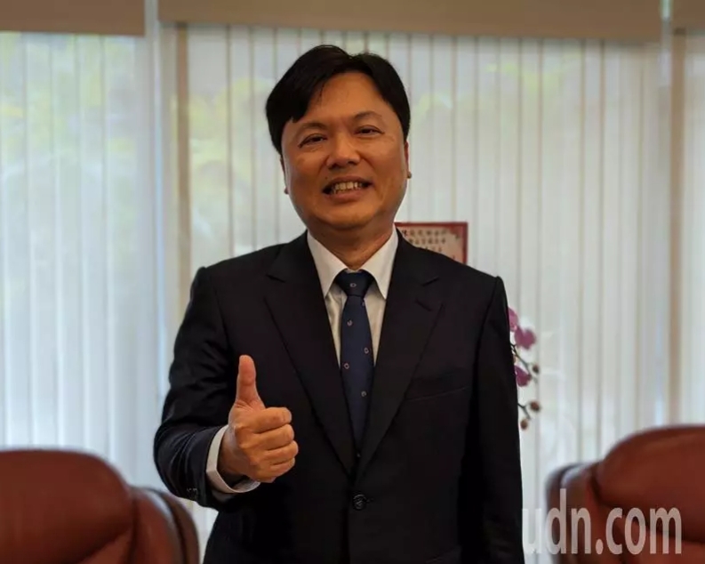 宜蘭大學新校長陳威戎，表示目標站穩國內綜合大學前30強，提出9大服務理念。記者陳敬丰／攝影