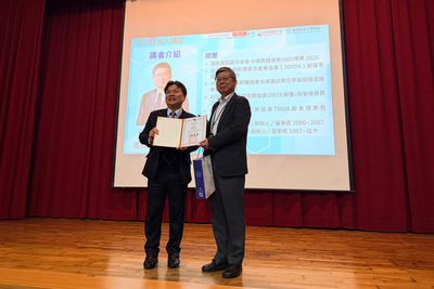 手機將成過去式？佐臻梁文隆現身宜大「NUST名人講堂」 揭秘AI智慧眼鏡如何顛覆未來生活圖片